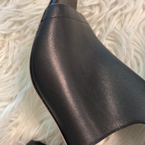 Deltan Women's Black Open-Toe Heels size 9.5 leather sole, leather upper - Picture 11 of 12